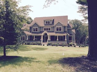 20 Mill Ln, Hingham, MA 02043