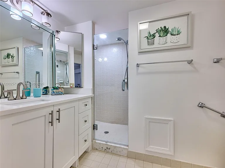 10143 Mangrove Dr #303 — Photo 51