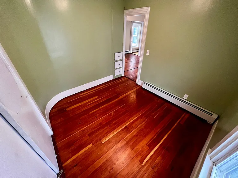 64 Bacon St — Photo 10