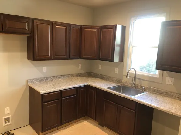 626 Vattier St #2, Manhattan, KS 66502