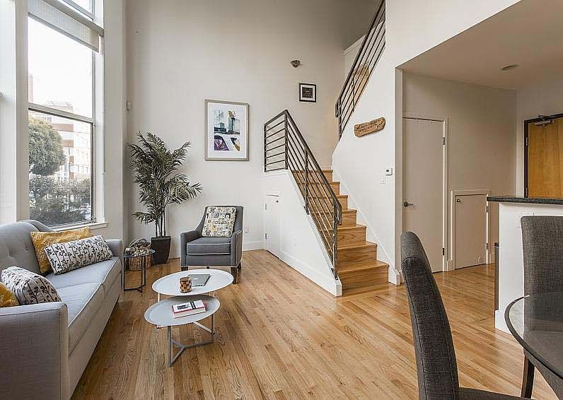 1st image of 301 Gough St APT 3