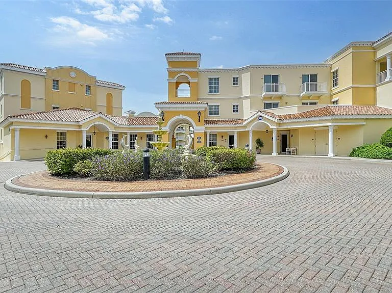 14041 Bellagio Way #316 — Photo 2