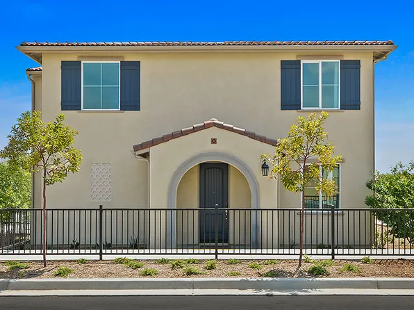 16462 Botanical Ln, Fontana, CA 92336