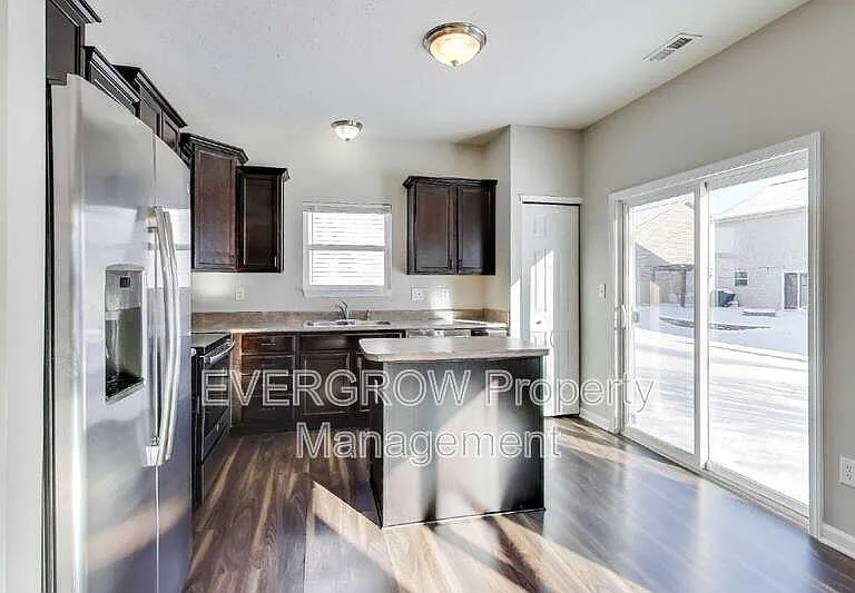 15154 Unbridled Ln — Photo 9