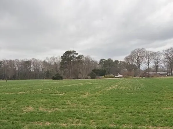 156A Ferry Point Rd, Burgess, VA 22432