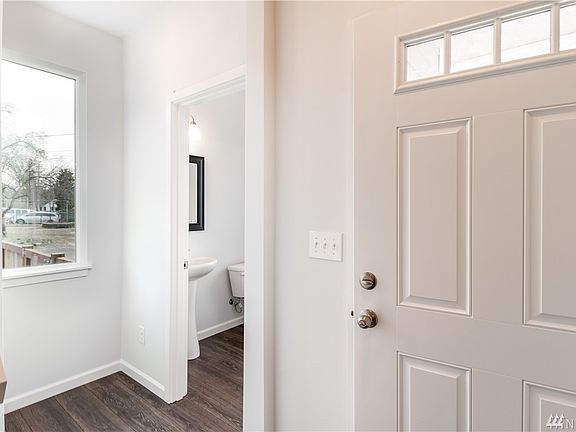 3rd image of 14005 6th Ave E