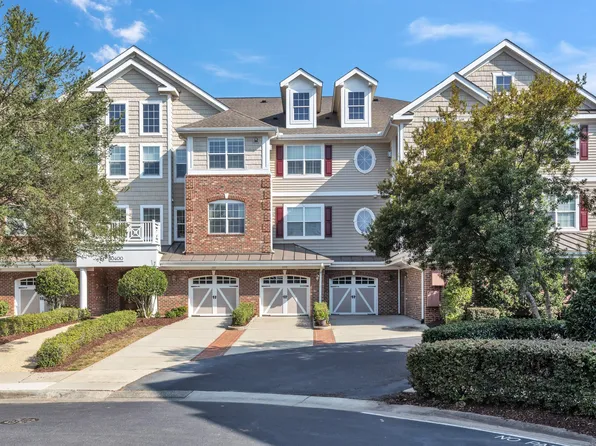 10400 Rosegate Ct Unit 303, Raleigh, NC 27617