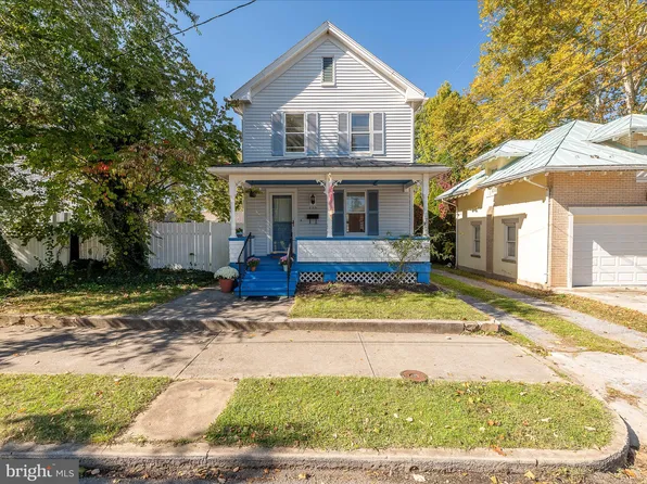 225 S Illinois Ave, Martinsburg, WV 25401