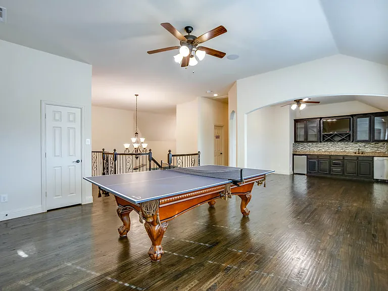 13083 Montfair Blvd — Photo 27