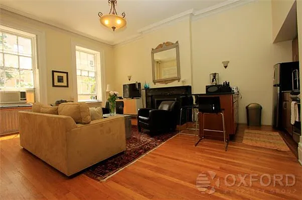 Rented by Oxford Property Group | media 29