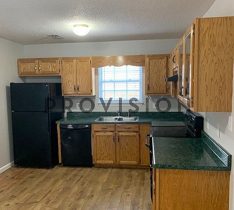 5th image of 3117 Holly Brook Cir NE
