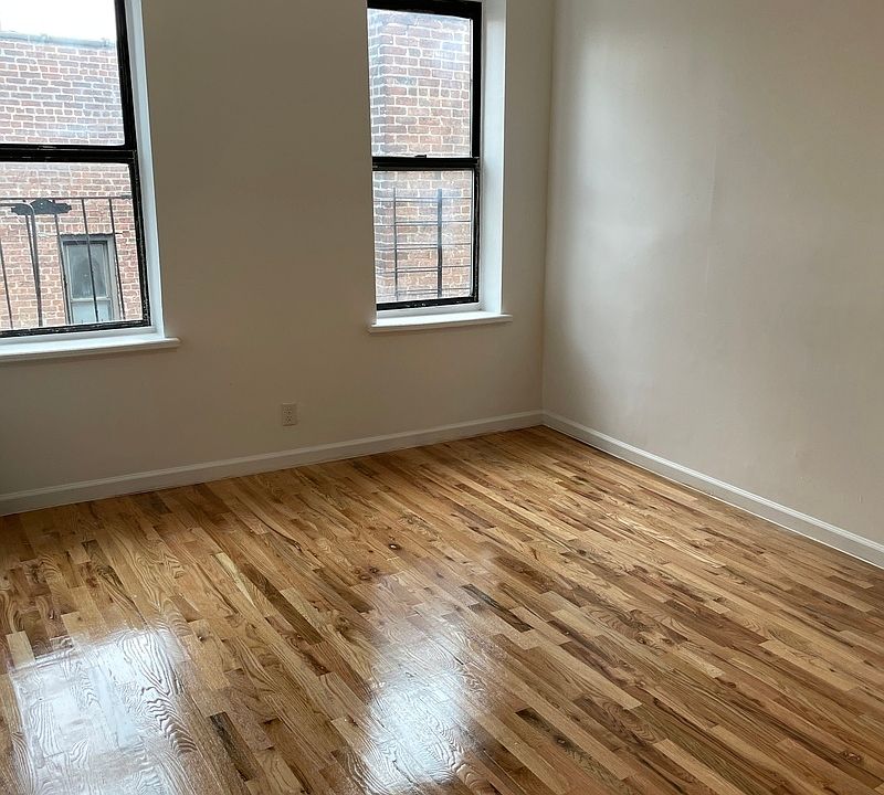 1st image of 2338 Morris Ave #1C