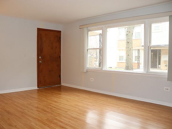 4th image of 3515 Harlem Ave #B-4