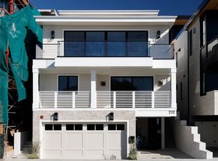212 Manhattan Ave, Manhattan Beach, CA 90266