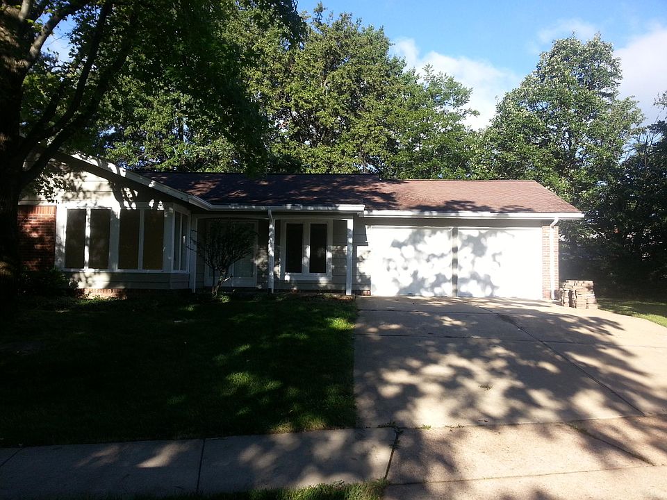 1st image of 2133 Silverwood Ln