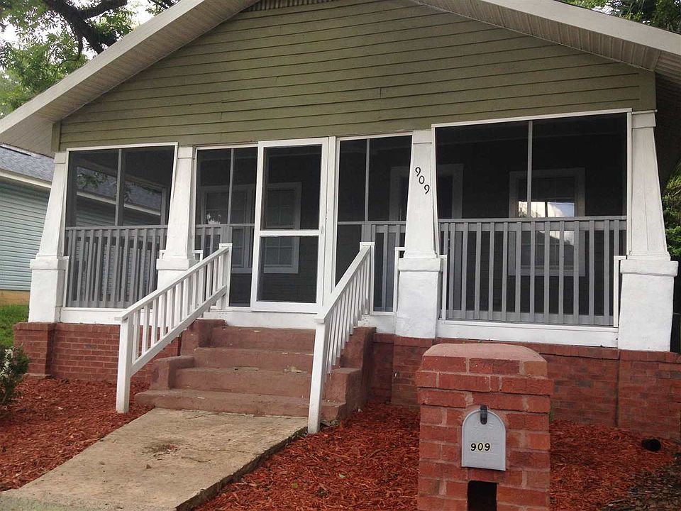 1st image of 909 Central St