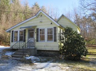 27 Oxbow Rd, Oxford, MA 01540