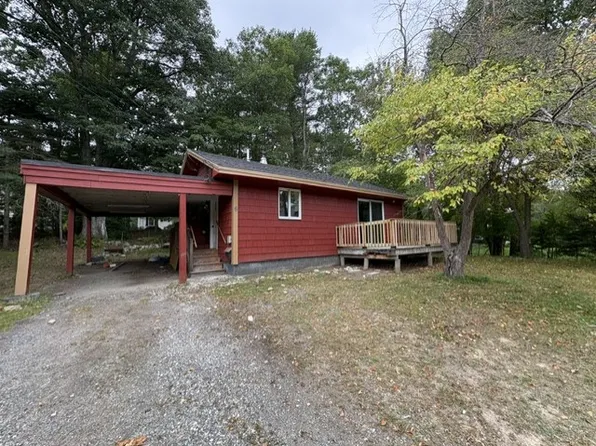 6 Argonne St, Ellsworth, ME 04605