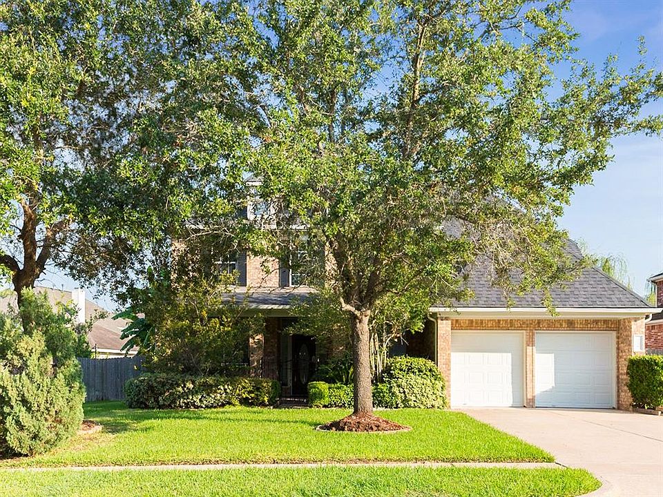 1st image of 3626 Shoreview Ln