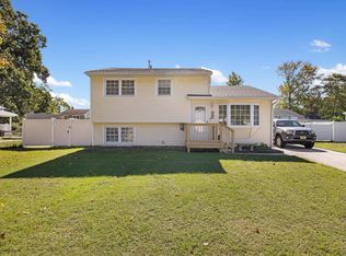 104 Apple Blossom Dr, Cape May, NJ 08204
