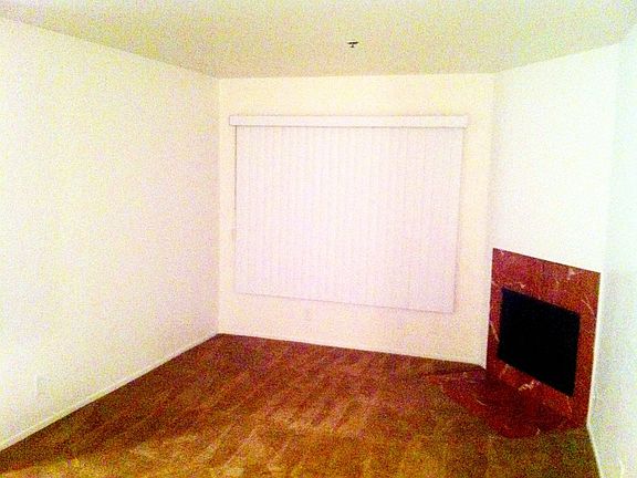 4th image of 11447 Oxford Ave APT 5