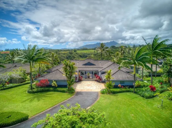 4100 Queen Emmas Dr APT 8, Princeville, HI 96722