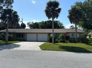 702 Hibiscus Dr, Venice, FL 34285