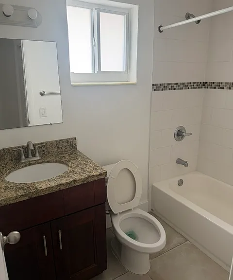 2776 SW 31st Pl — Photo 13
