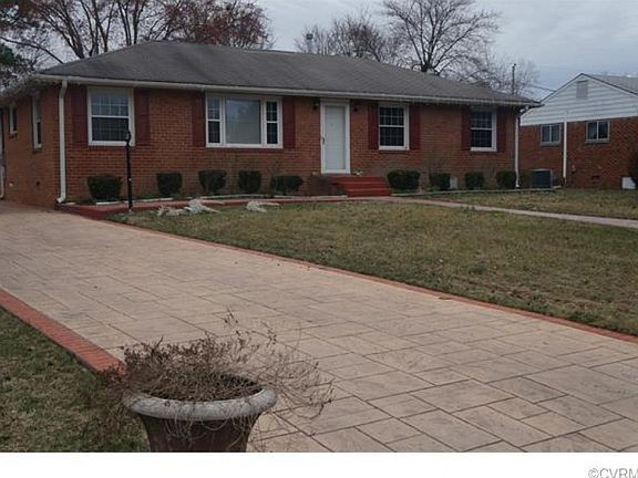 2nd image of 9115 Whitemont Dr