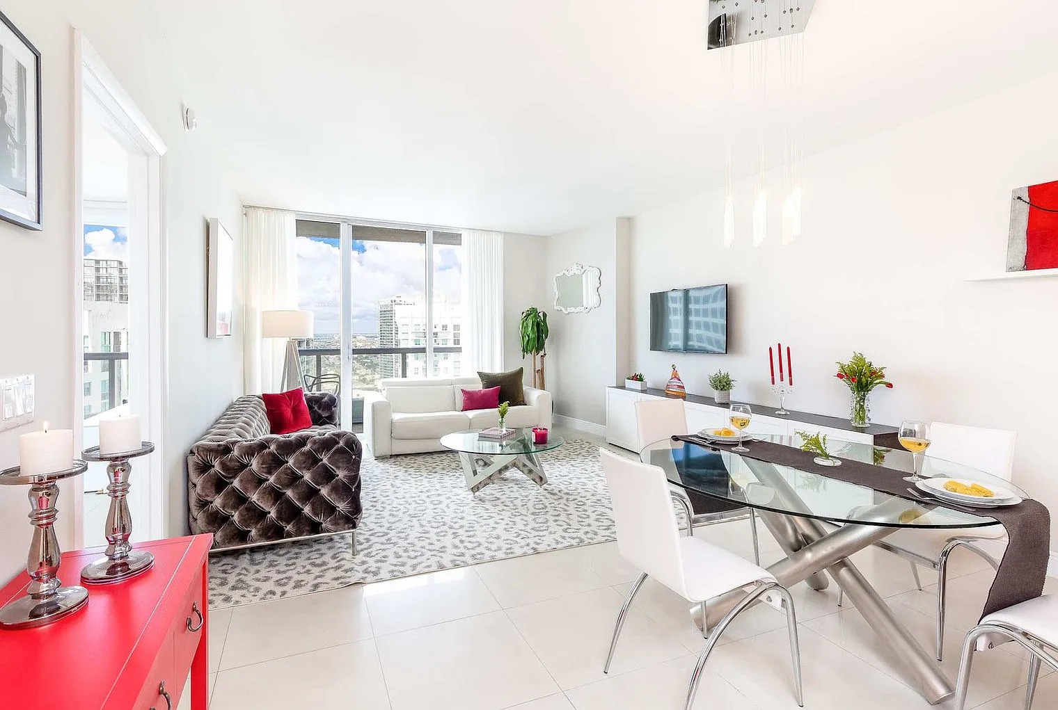 1 bed, 1.0 bath, 839 sqft, $3,530 — Photo 1