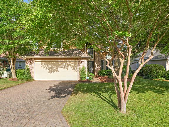 2nd image of 935 Shalimar Point Dr