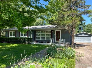 9 Westwood Ln, Murphysboro, IL 62966