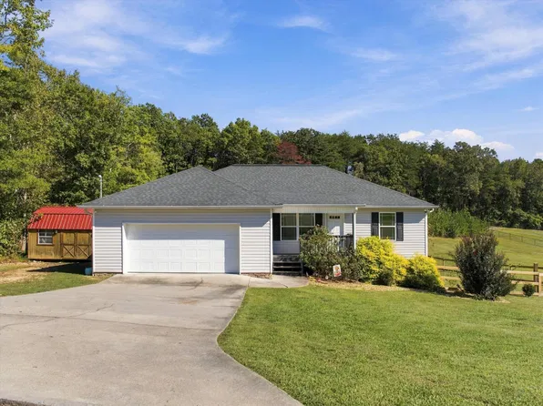 3562 Colston Ln, Tunnel Hill, GA 30755