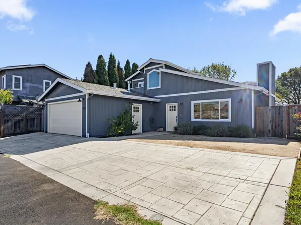 1477 Bulb Ave, Santa Cruz, CA 95062