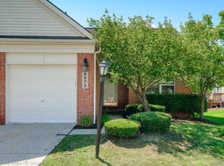 8973 Hardwood Dr, Belleville, MI 48111
