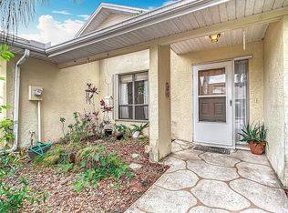 120 Colony South Dr, Tarpon Springs, FL 34689