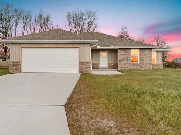 41 Whitley Lane, Monett, MO 65708