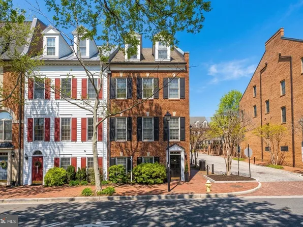 414 N Royal St, Alexandria, VA 22314