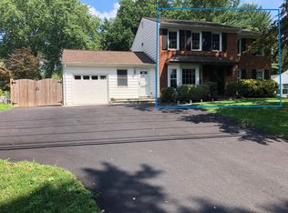 4246 Briars Rd, Olney, MD 20832