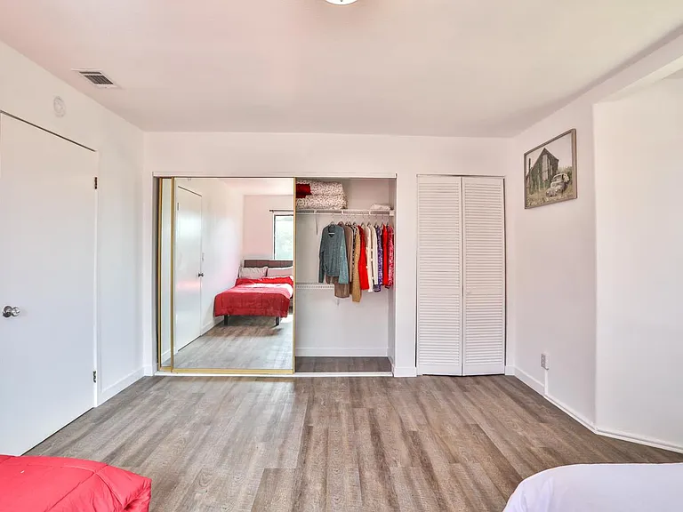 7033 W Avenue A2 — Photo 30