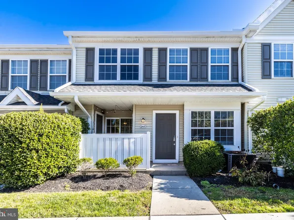 253 Flagstone Rd #7, Chester Springs, PA 19425