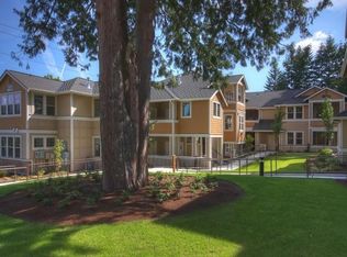 8531 Avondale Rd NE #B202, Redmond, WA 98052