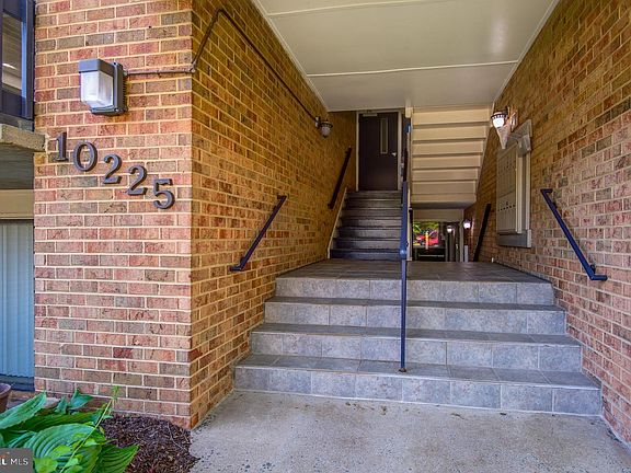 3rd image of 10225 Valentino Dr APT 7224