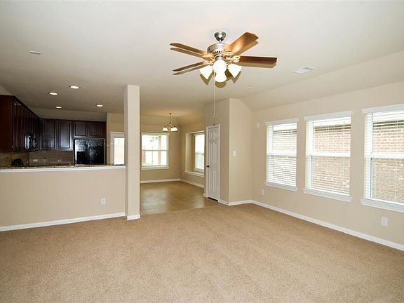 3rd image of 8214 Kerrington Glen Dr