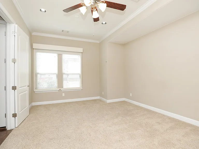 1610 Knox St #B — Photo 26