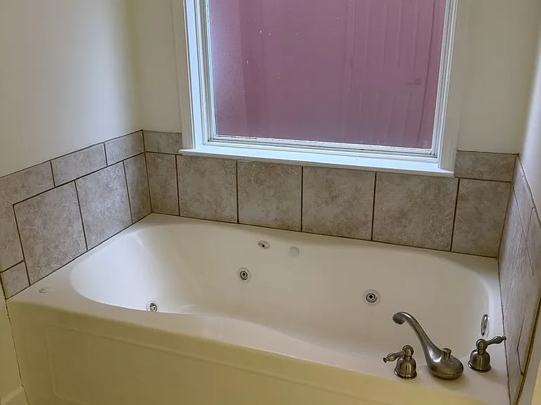 2136 Cason Ln — Photo 21