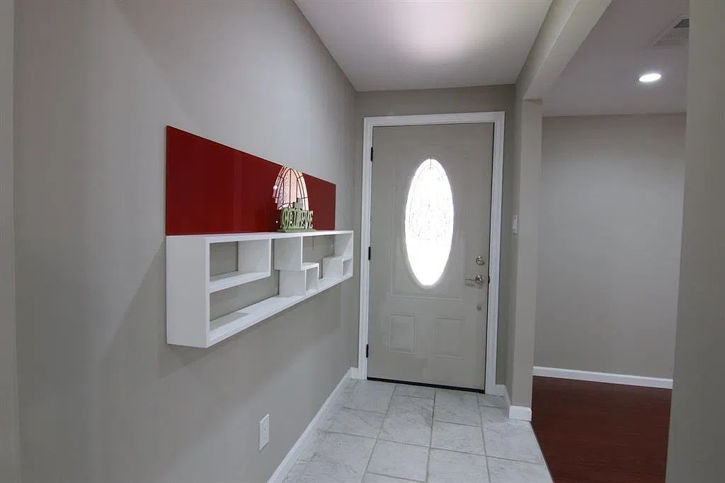3 bed, 2.0 bath, 1596 sqft, $1,775 — Photo 3