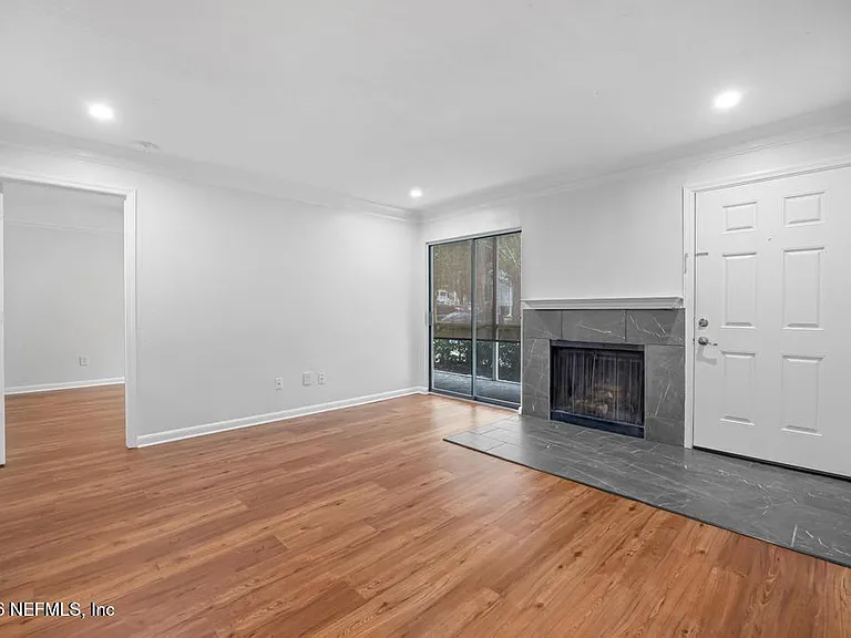 100 Fairway Park Blvd #802 — Photo 3