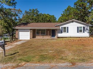 758 Amber Dr, Fayetteville, NC 28311