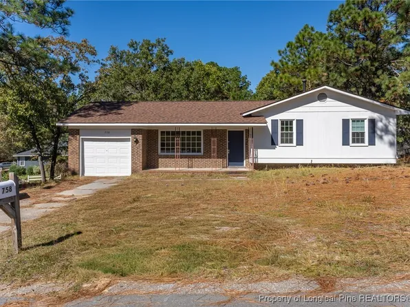 758 Amber Dr, Fayetteville, NC 28311